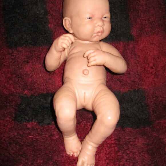 Baby GIRL doll Anatomically correct - Picture 6 of 12